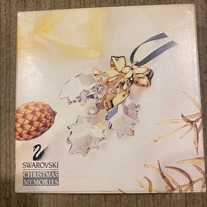 Swarovski Christmas memories holly/mistletoe